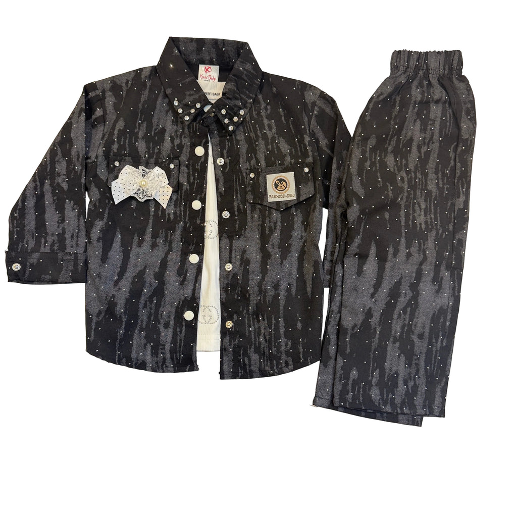 Baby girl shirt with trouser